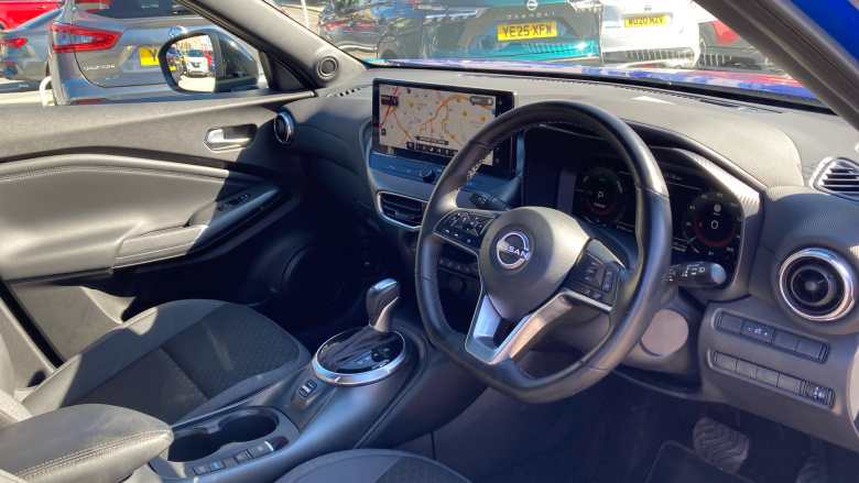 Nissan Juke 1.6 Hybrid N-Connecta 5dr Auto Hybrid Hatchback